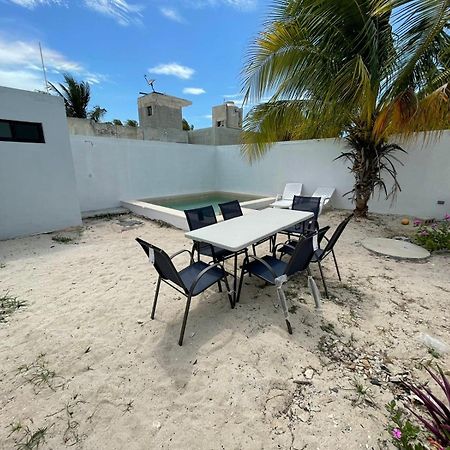 Casa Con Piscina En Chixchulub A 100 M De La Playa Villa Pueblo Pueblo Chicxulub Exterior photo